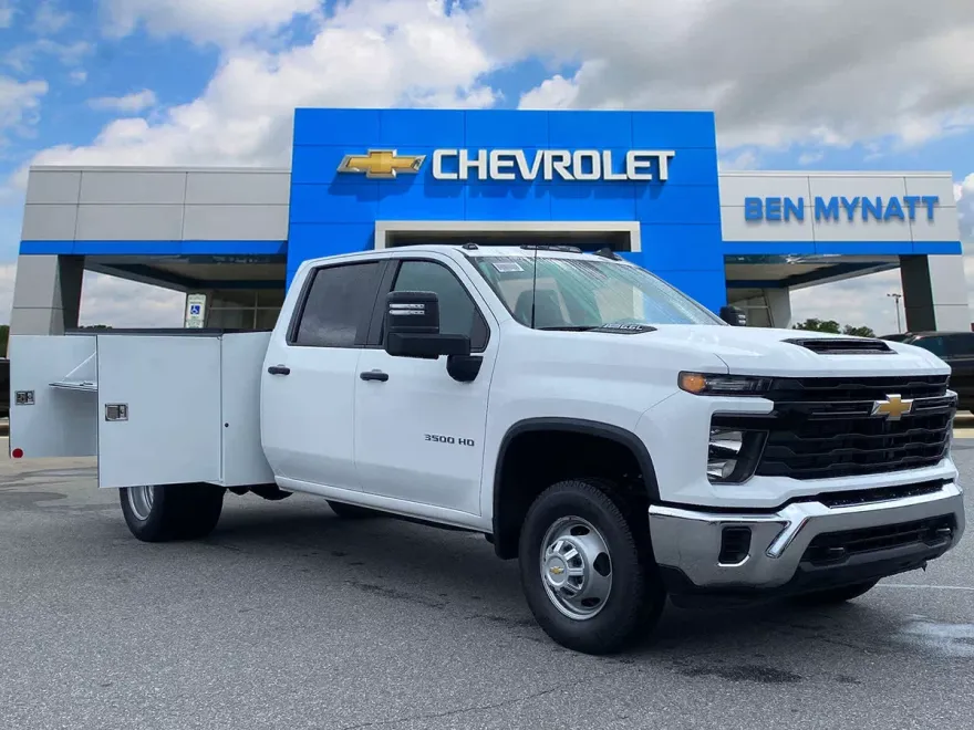 2024 Chevrolet Silverado 3500HD Work Truck photo 1