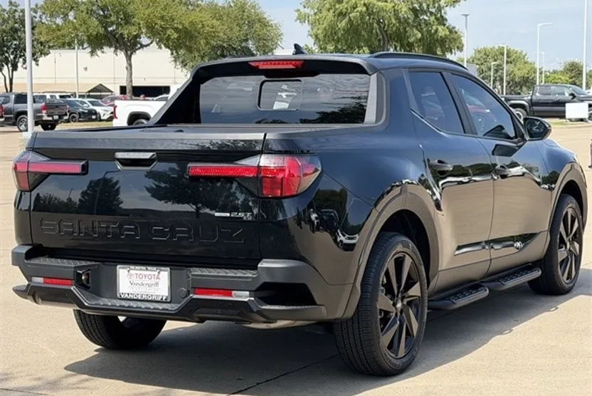 2024 Hyundai Santa Cruz Night photo 1