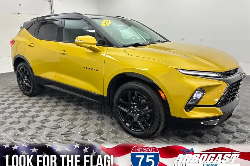 2024 Chevrolet Blazer RS photo 1