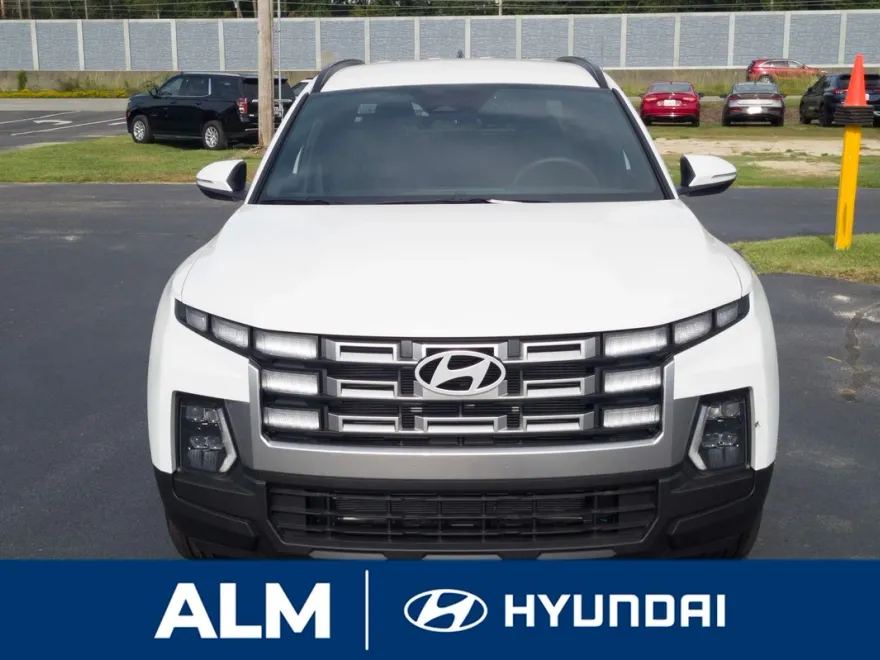 2025 Hyundai Santa Cruz SEL photo 1