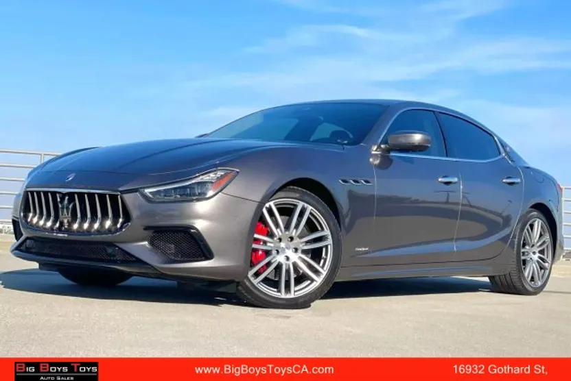 2019 Maserati Ghibli GranSport photo 1