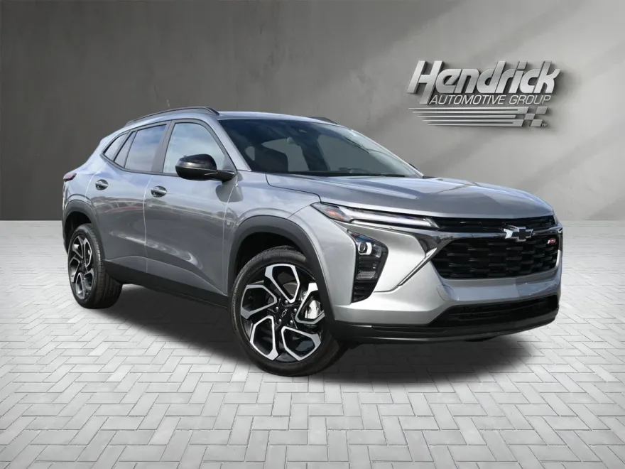 2025 Chevrolet Trax photo 1