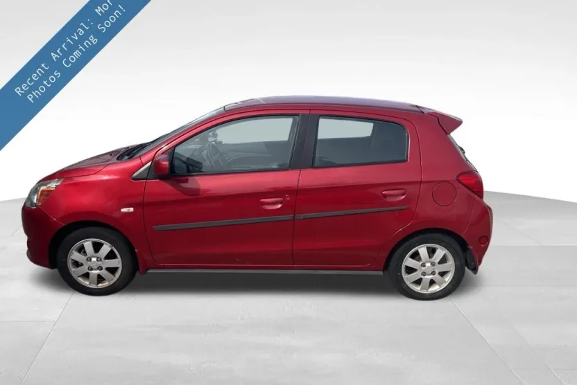 2014 Mitsubishi Mirage ES photo 1