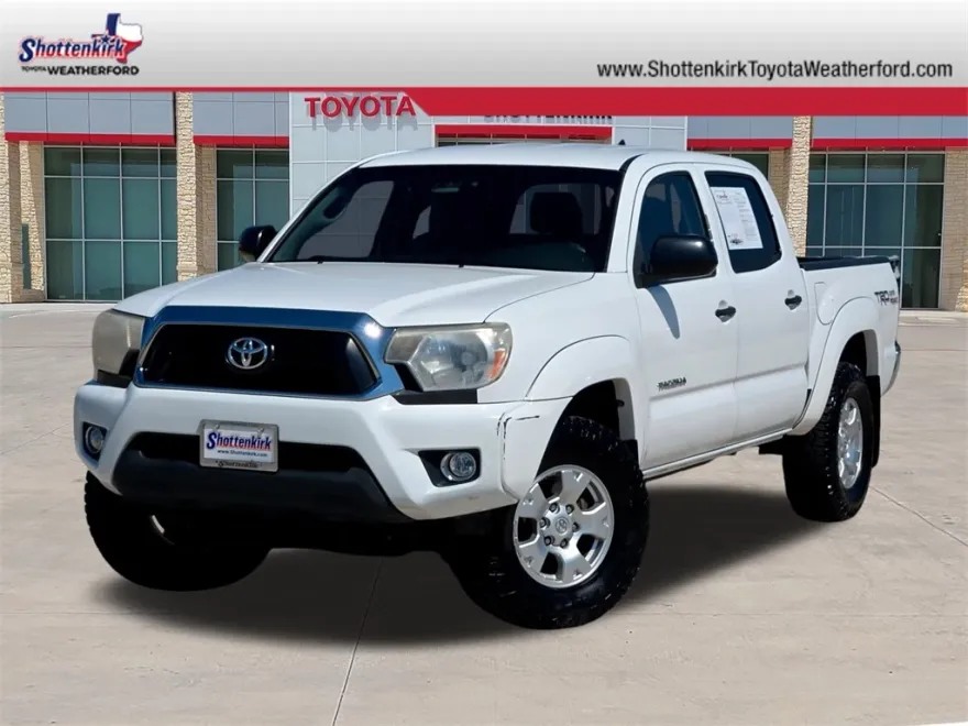 2014 Toyota Tacoma Base Double Cab photo 1