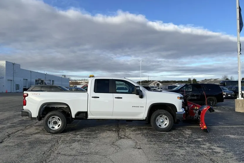 2025 Chevrolet Silverado 2500HD photo 1