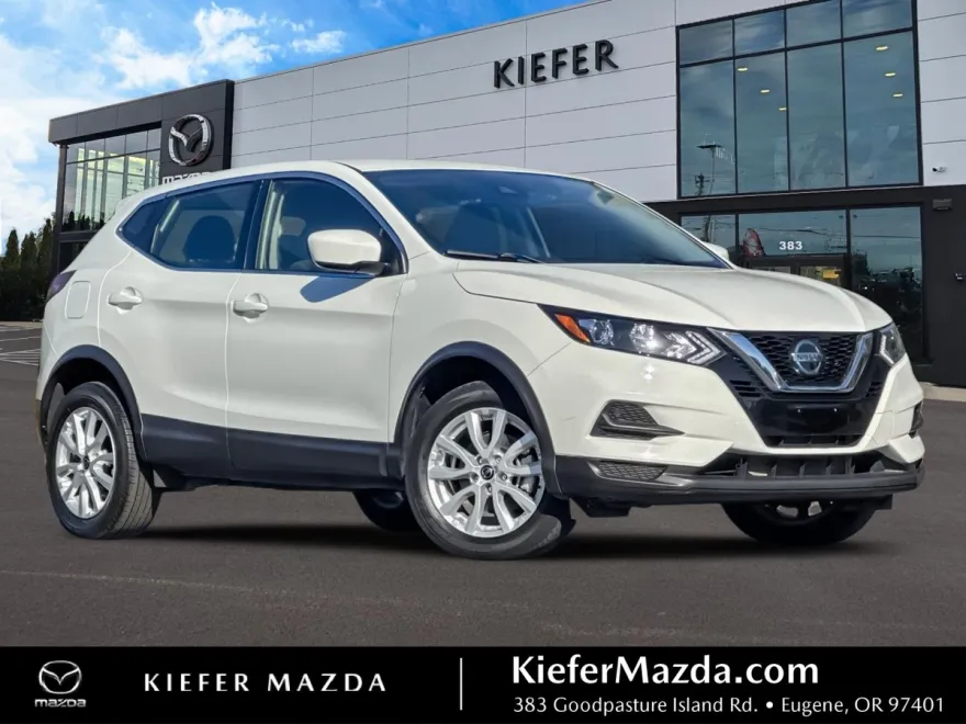 2022 Nissan Rogue Sport S photo 1