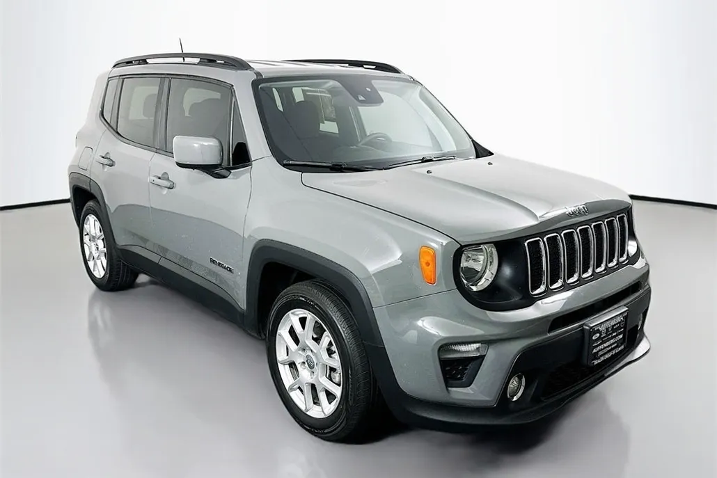 2021 Jeep Renegade Latitude photo 1