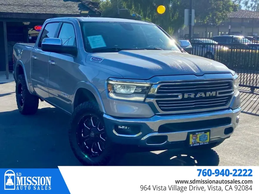 2019 Ram 1500 Laramie photo 1