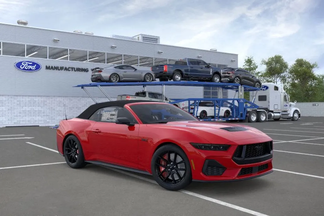 2025 Ford Mustang GT Premium photo 1