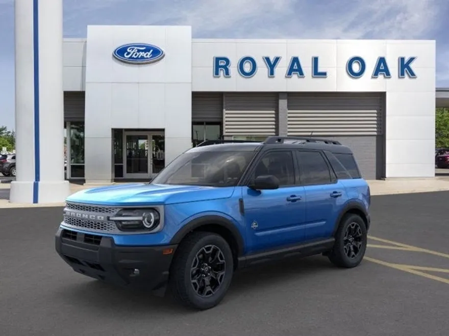 2025 Ford Bronco Sport Outer Banks photo 1