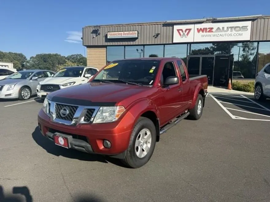 2012 Nissan Frontier SV photo 1