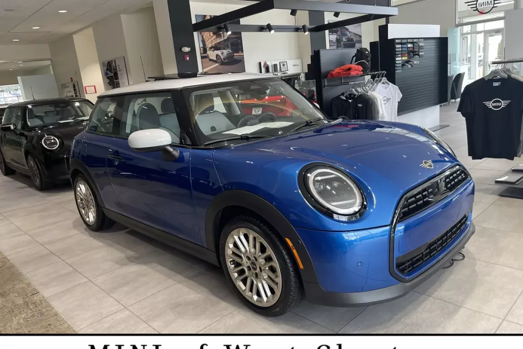 2025 Mini Cooper Hardtop 2 Door photo 1