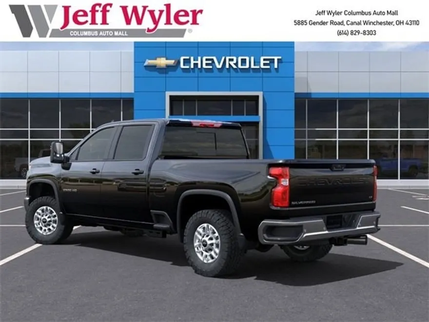 2025 Chevrolet Silverado 2500HD LT photo 1