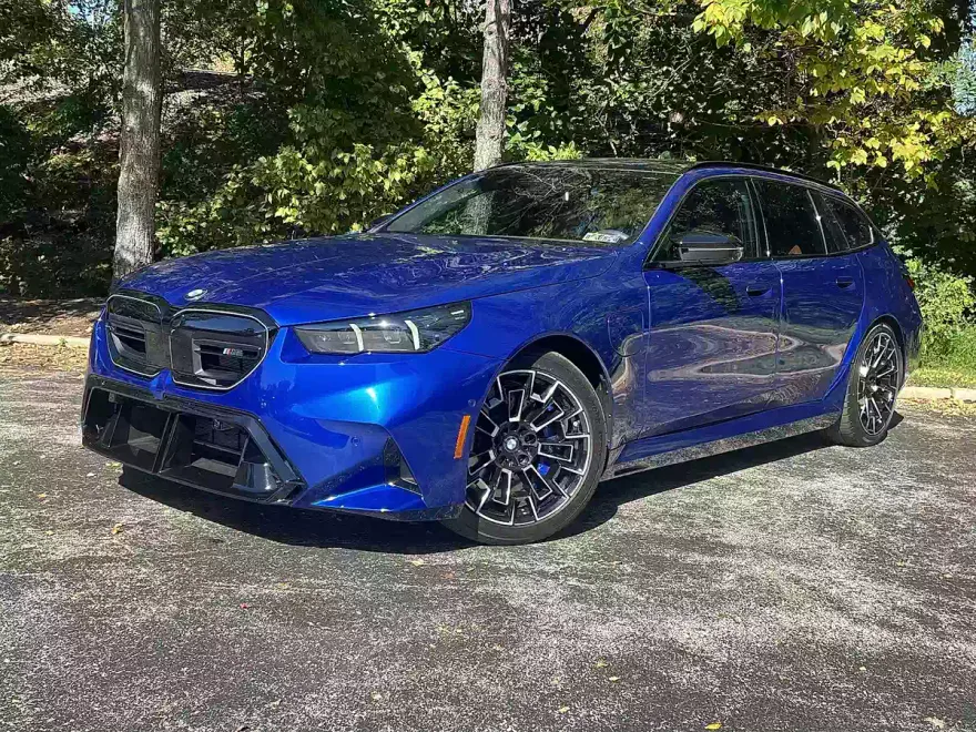 2025 Bmw M5 5 Touring photo 1