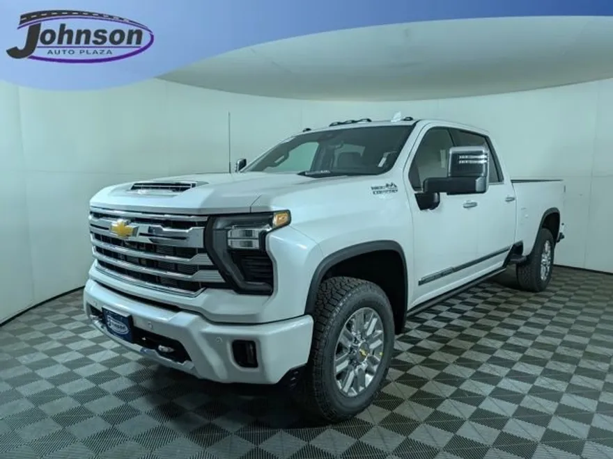2025 Chevrolet Silverado 3500HD High Country photo 1