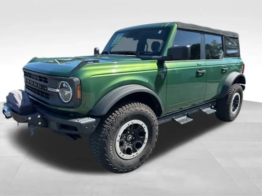 2022 Ford Bronco Base photo 1