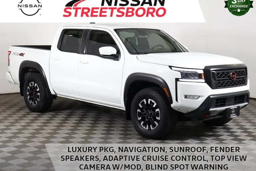 2023 Nissan Frontier PRO-4X photo 1