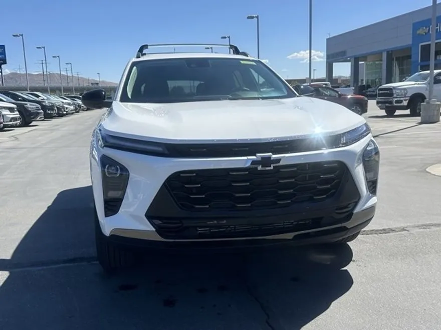 2025 Chevrolet Trax ACTIV photo 1