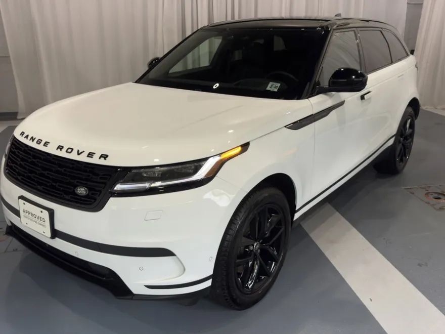 2025 Land Rover Range Rover Velar S Velar photo 1