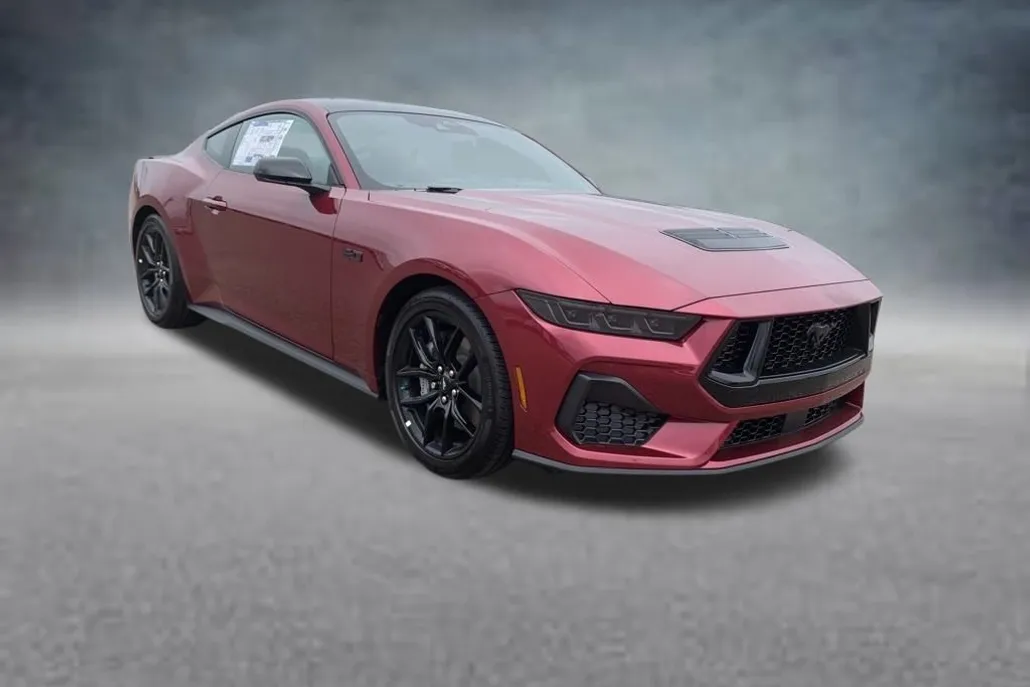 2025 Ford Mustang GT Premium photo 1