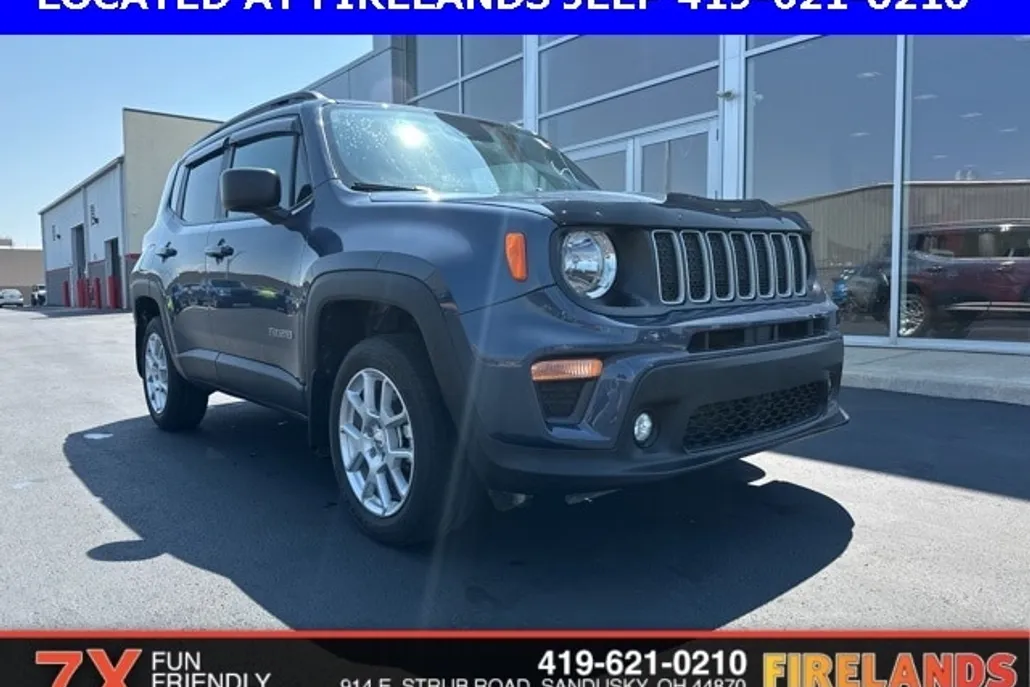 2022 Jeep Renegade Latitude photo 1