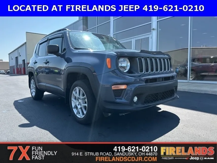 2022 Jeep Renegade Latitude photo 1