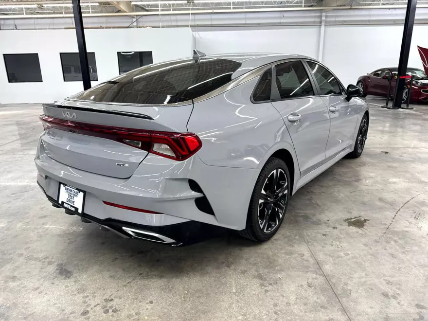 2023 Kia K5 GT-Line photo 7