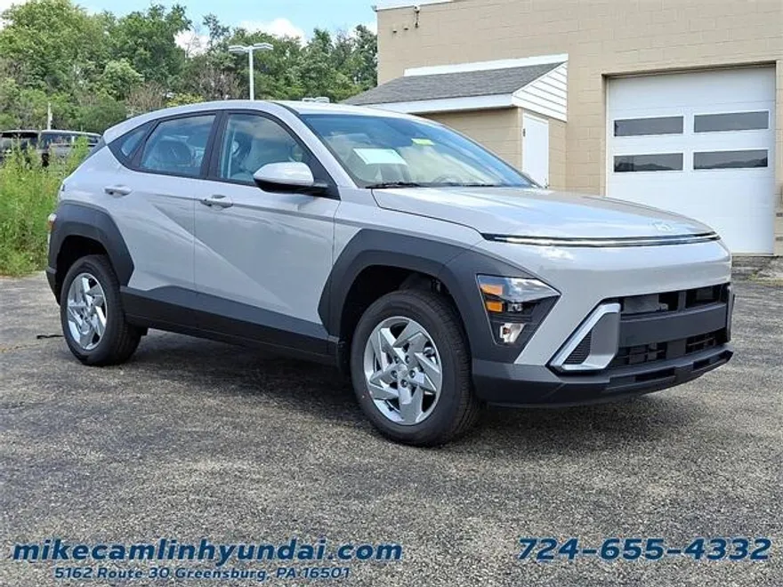 2026 Hyundai Kona SE photo 1