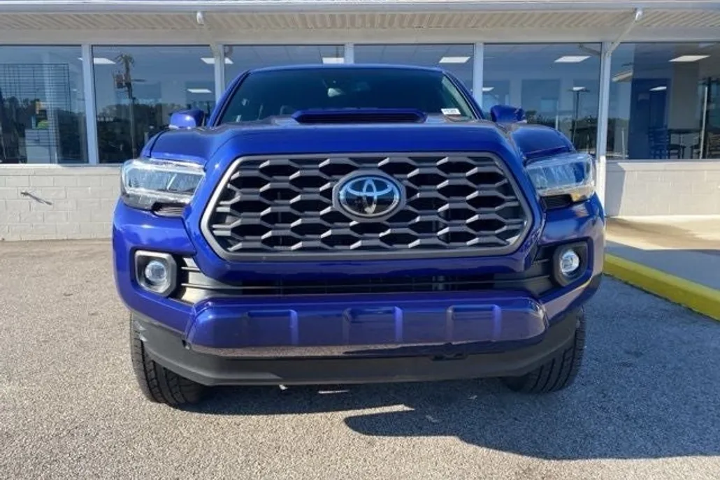 2022 Toyota Tacoma TRD Sport V6 photo 1