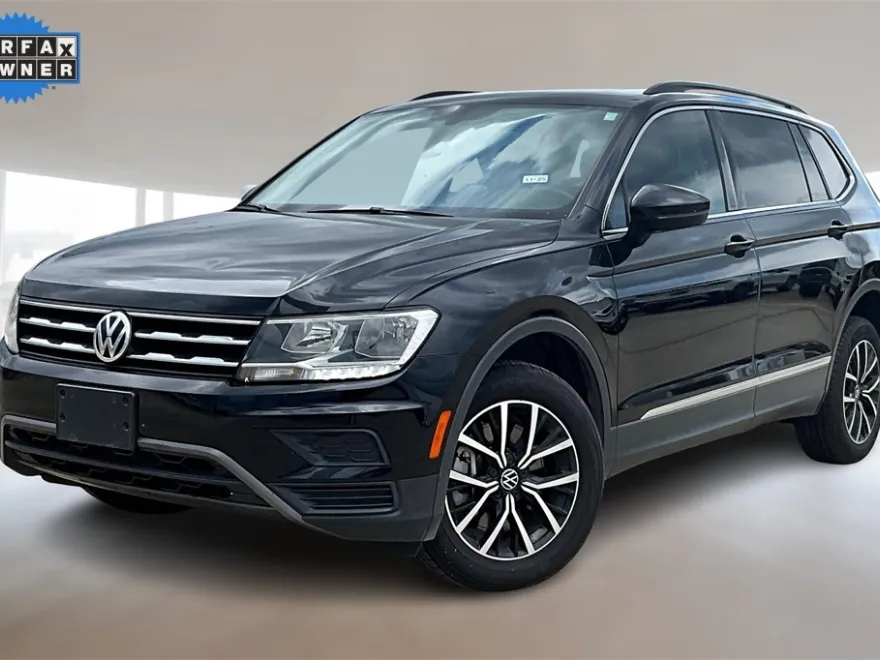2021 Volkswagen Tiguan SE photo 1