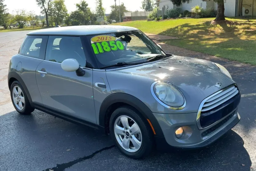 2015 Mini Cooper 2 Door Hardtop photo 1