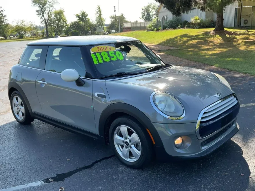 2015 Mini Cooper 2 Door Hardtop photo 1
