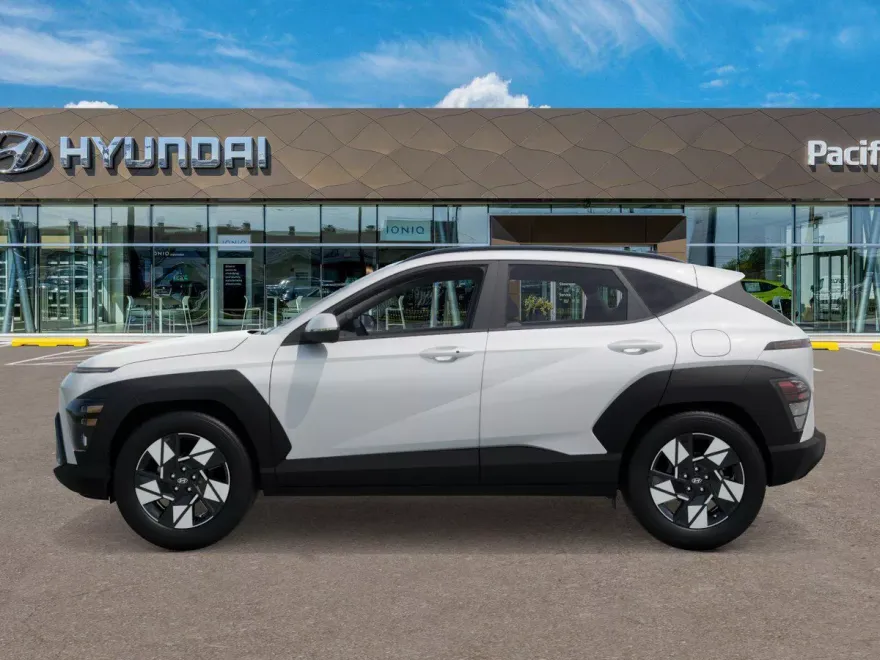2025 Hyundai Kona SEL photo 1