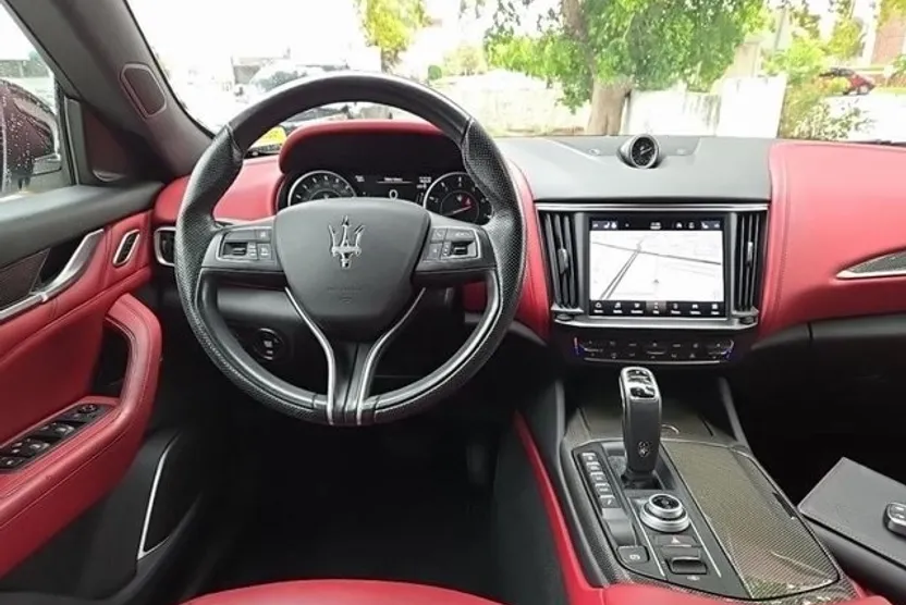 2022 Maserati Levante Modena photo 1