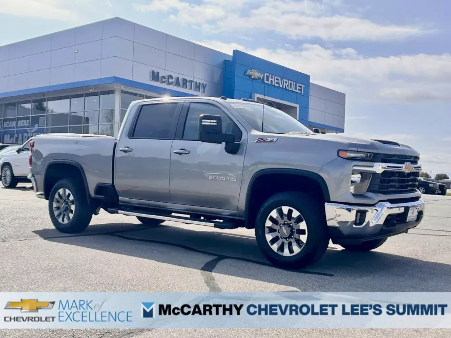 2026 Chevrolet Silverado 2500HD LT photo 1
