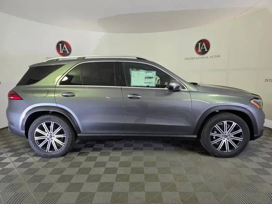 2025 Mercedes Benz GLE 350 4MATIC photo 1