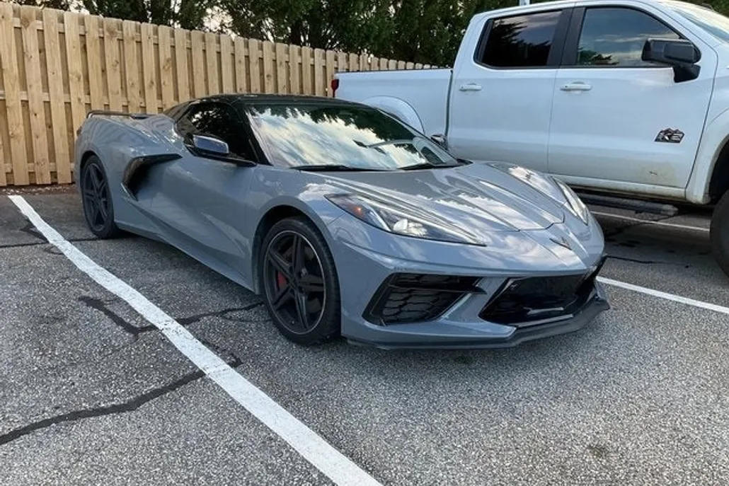 2024 Chevrolet Corvette Stingray 2LT photo 1