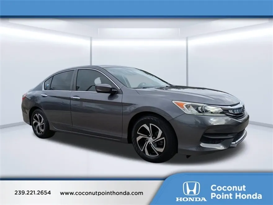 2017 Honda Accord LX photo 1
