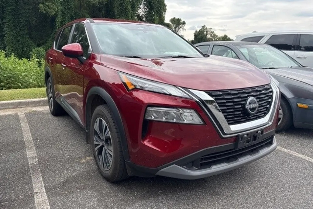 2023 Nissan Rogue SV photo 1