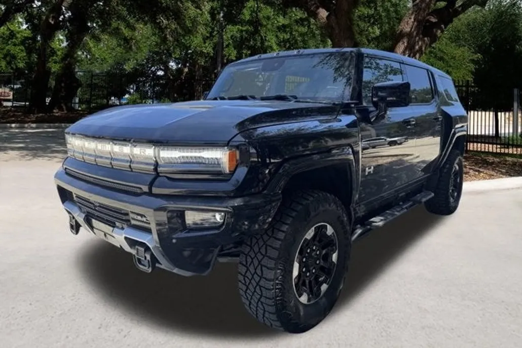 2024 Gmc Hummer EV SUV photo 1