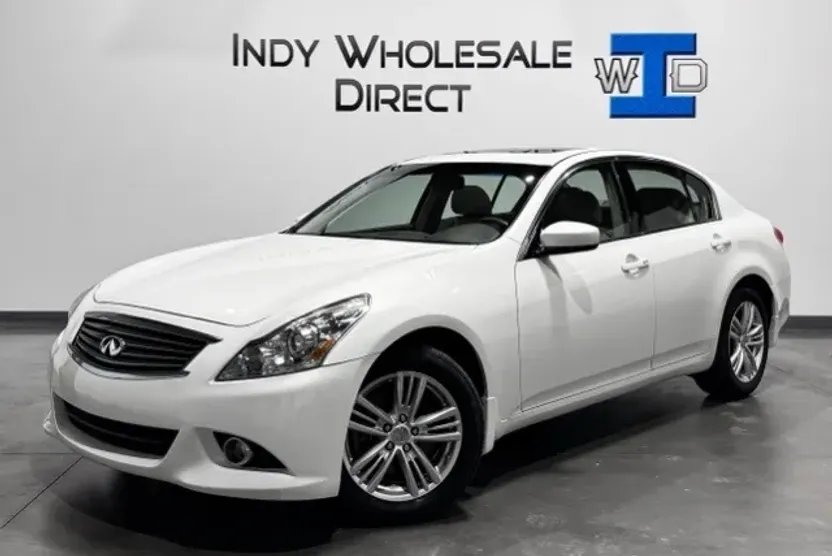 2011 Infiniti G37 photo 1