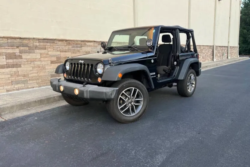 2015 Jeep Wrangler Sport photo 1