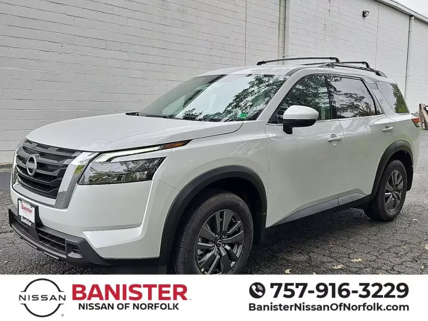 2025 Nissan Pathfinder SV photo 1