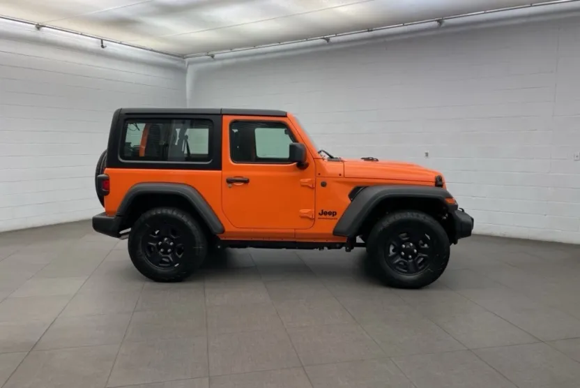 2025 Jeep Wrangler Sport photo 1