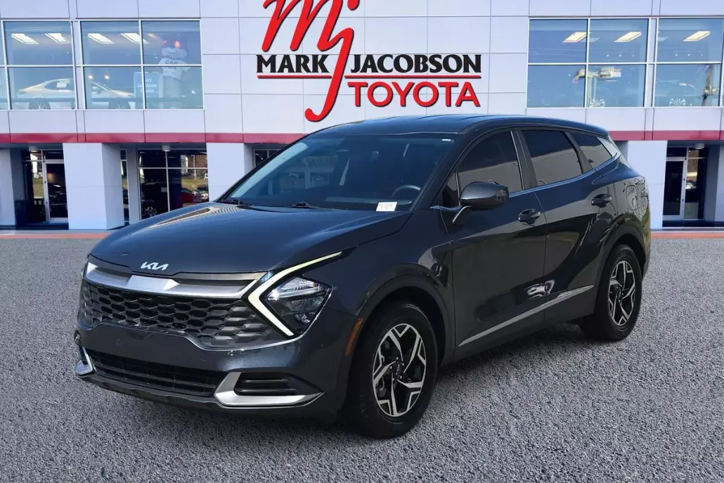2023 Kia Sportage LX photo 1