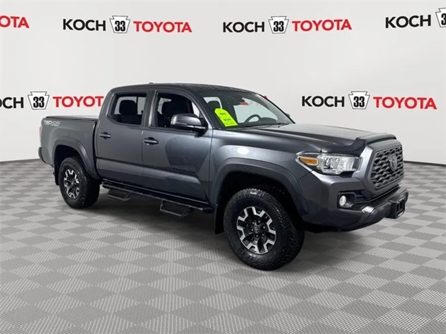 2020 Toyota Tacoma TRD Off-Road V6 photo 1