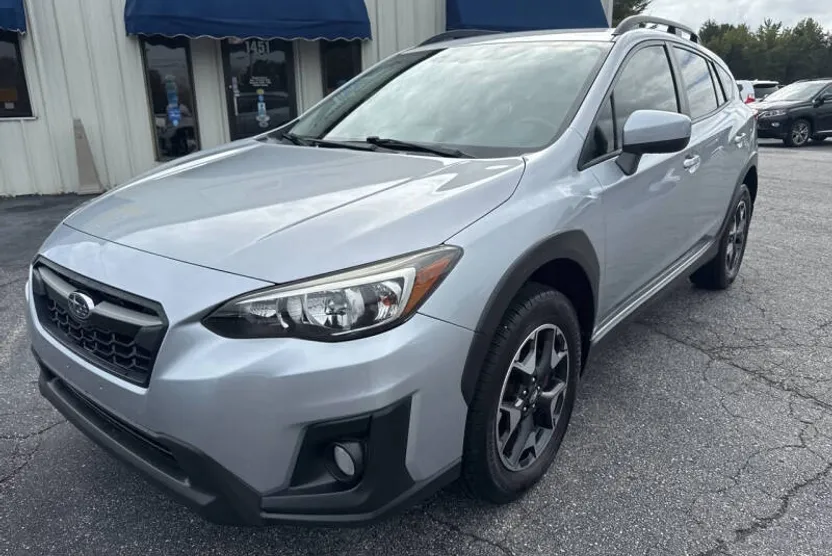 2019 Subaru Crosstrek 2.0i Premium photo 1