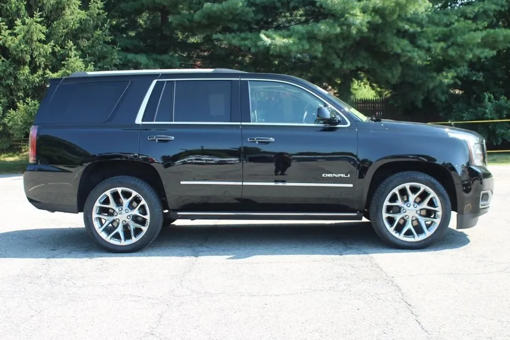 2020 Gmc Yukon Denali photo 1