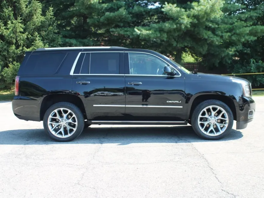 2020 Gmc Yukon Denali photo 1