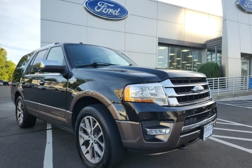 2017 Ford Expedition King Ranch photo 1